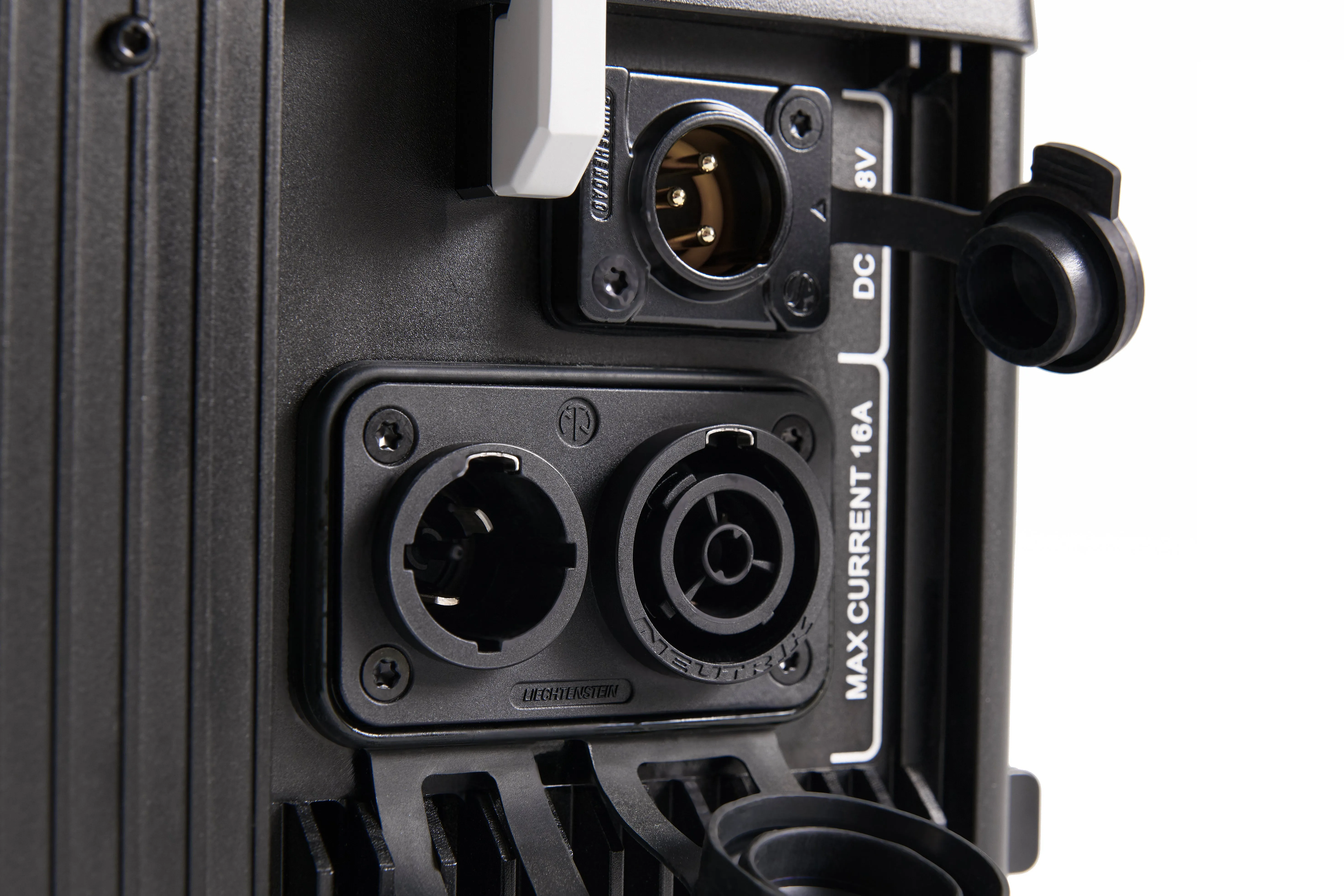 Aputure INFINIMAT 1'x4' UK Kit