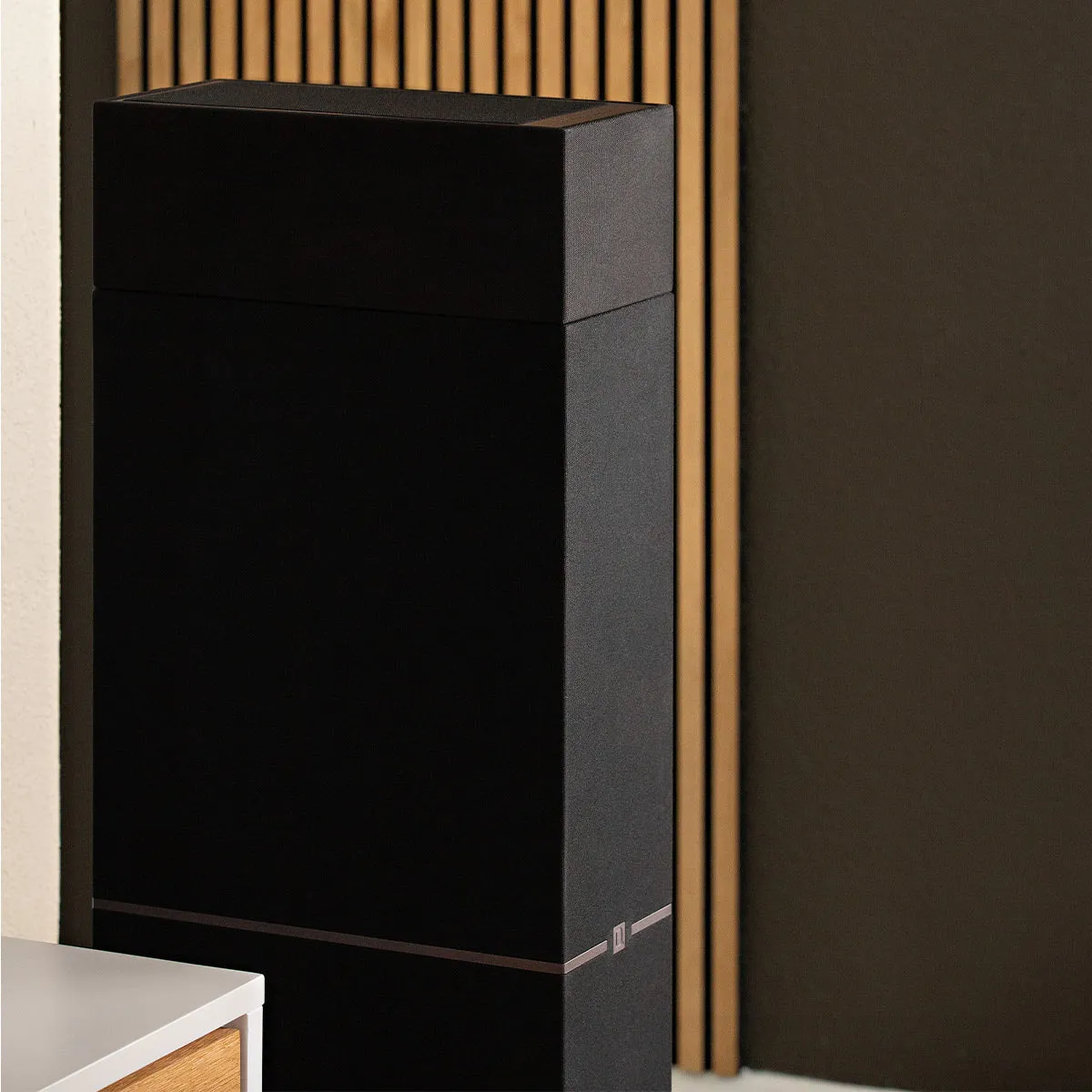 Definitive Technology Dymension DM90 Integrated Height Modules for DM80 and DM70 Speakers - Pair
