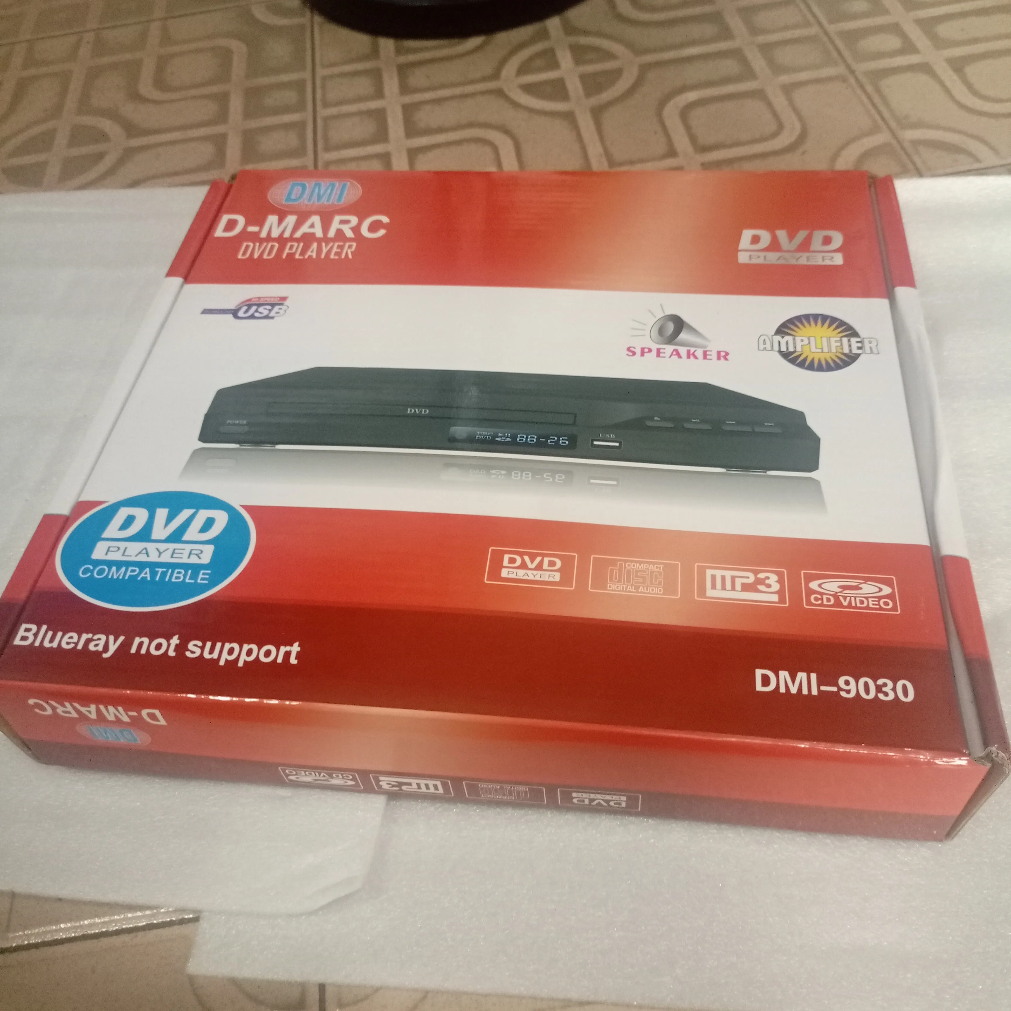 DMARC DMI-9030 Multi-Playback DVD Player   Speaker Output & Internal Speakers - Brand New