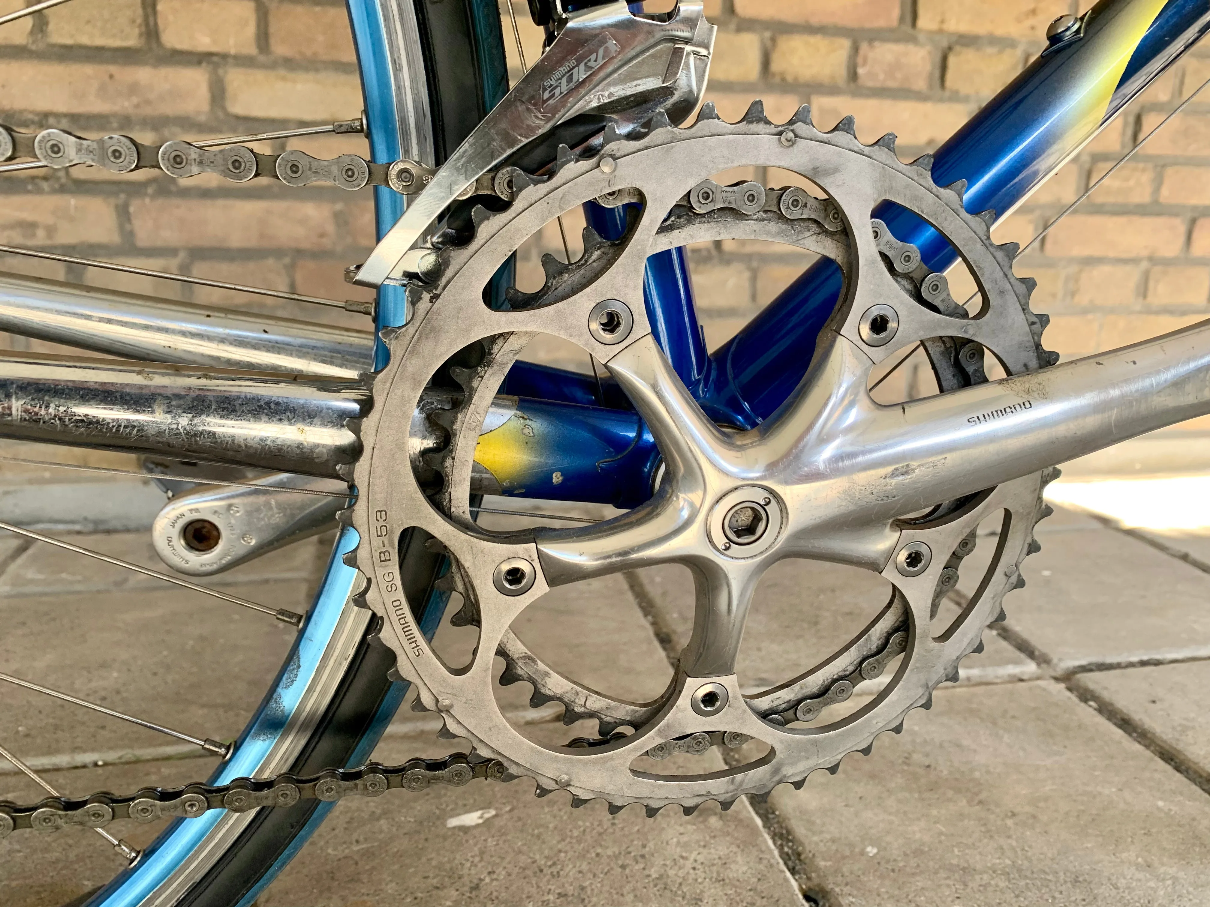 Duell Attack 61cm Columbus Nueron