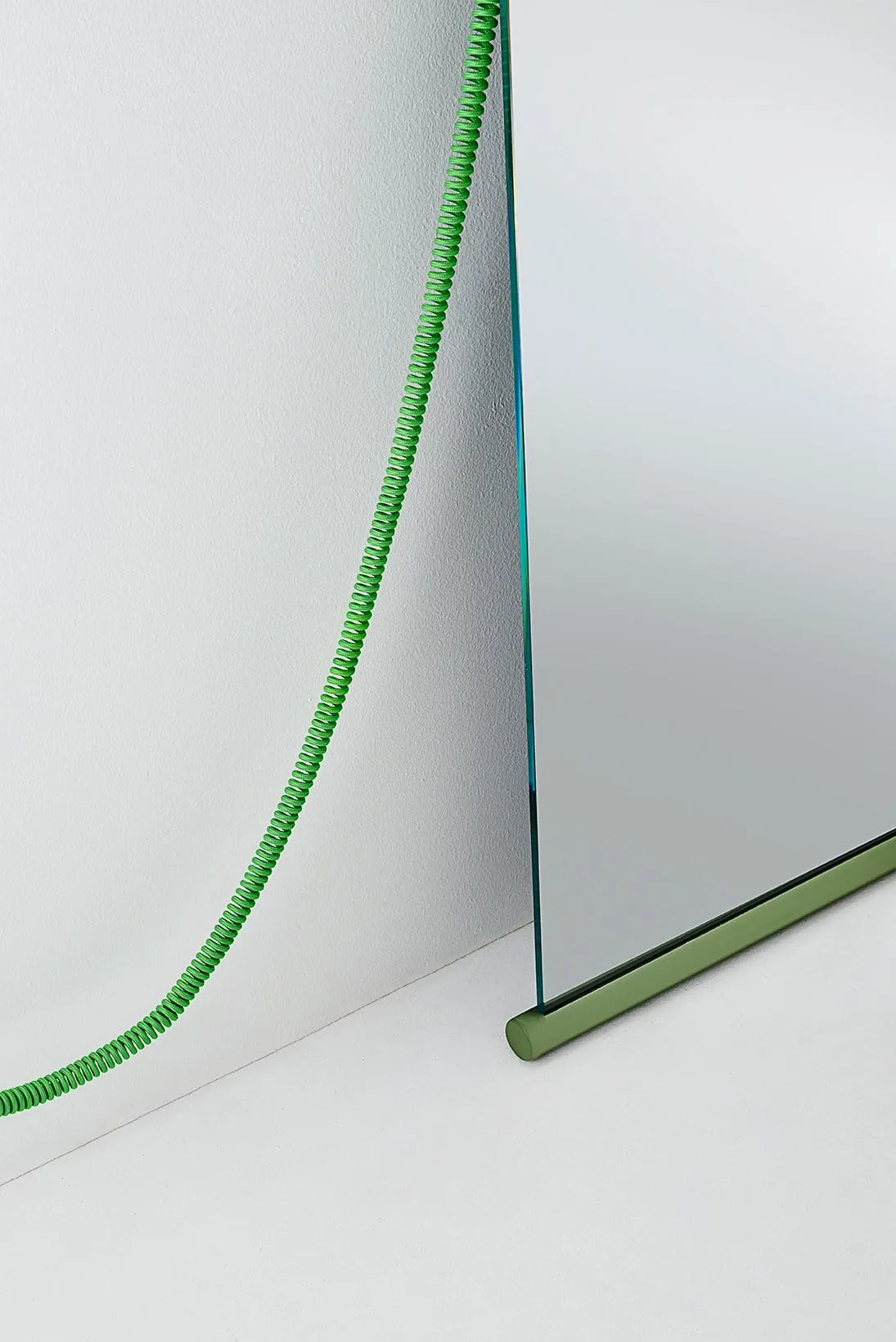 Ecco Mirror