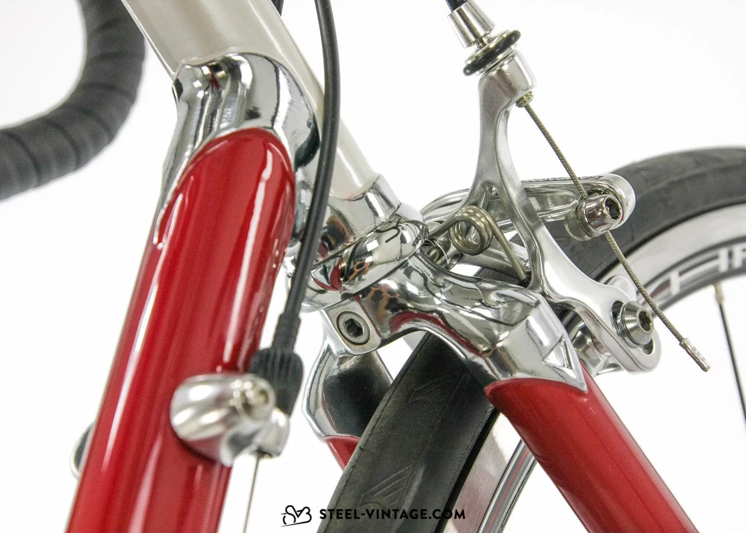 ETRE Piuma Modern Steel Showroom Road Bike Veloce Graphite