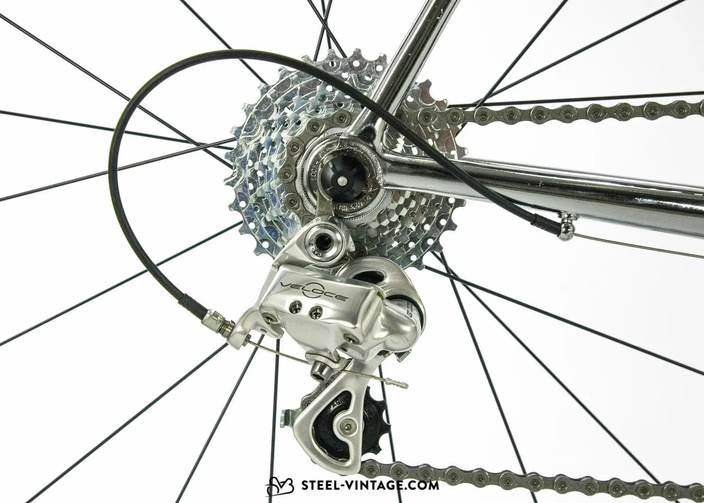 ETRE Piuma Modern Steel Showroom Road Bike Veloce Graphite