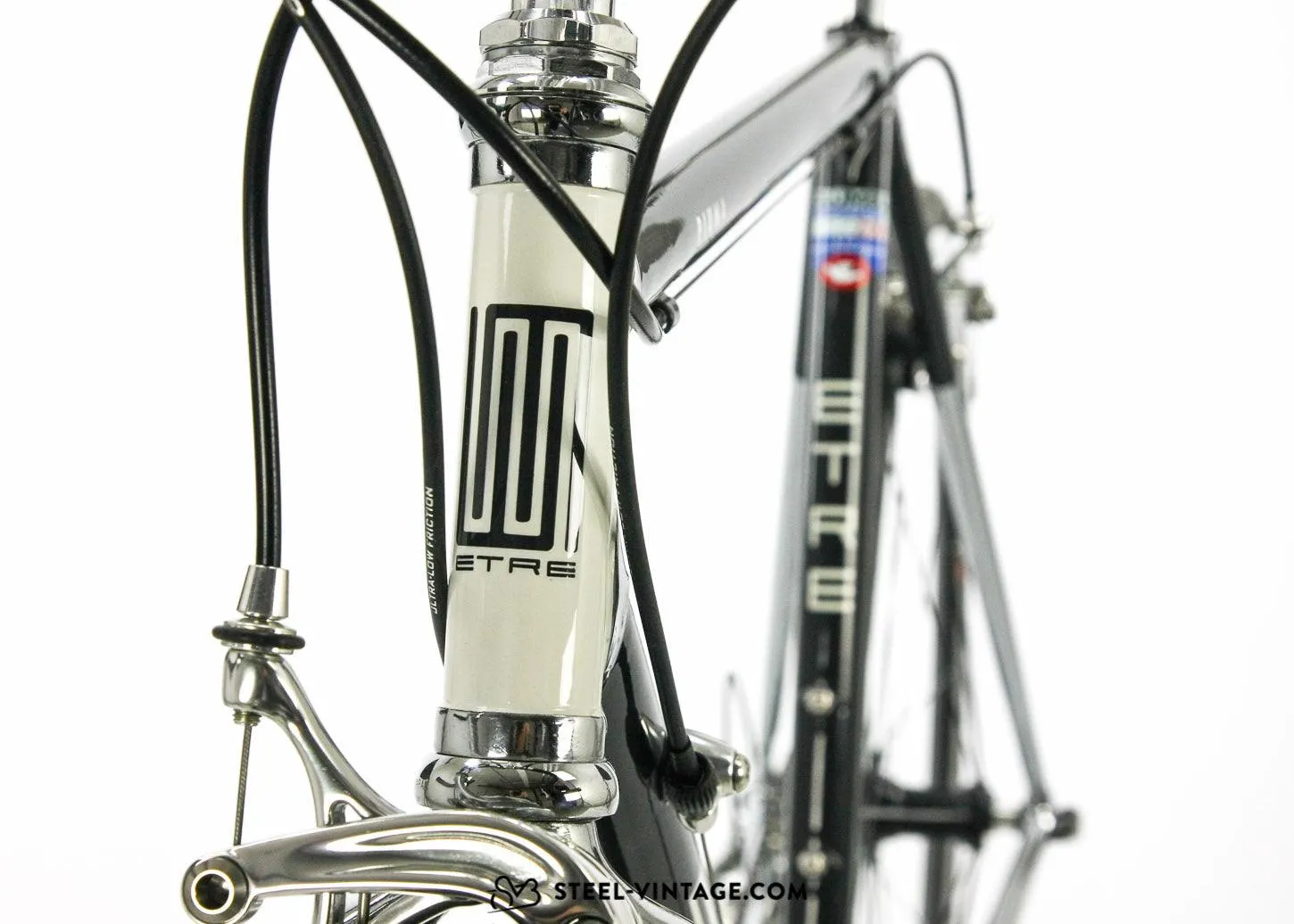 ETRE Piuma Modern Steel Showroom Road Bike Veloce Graphite