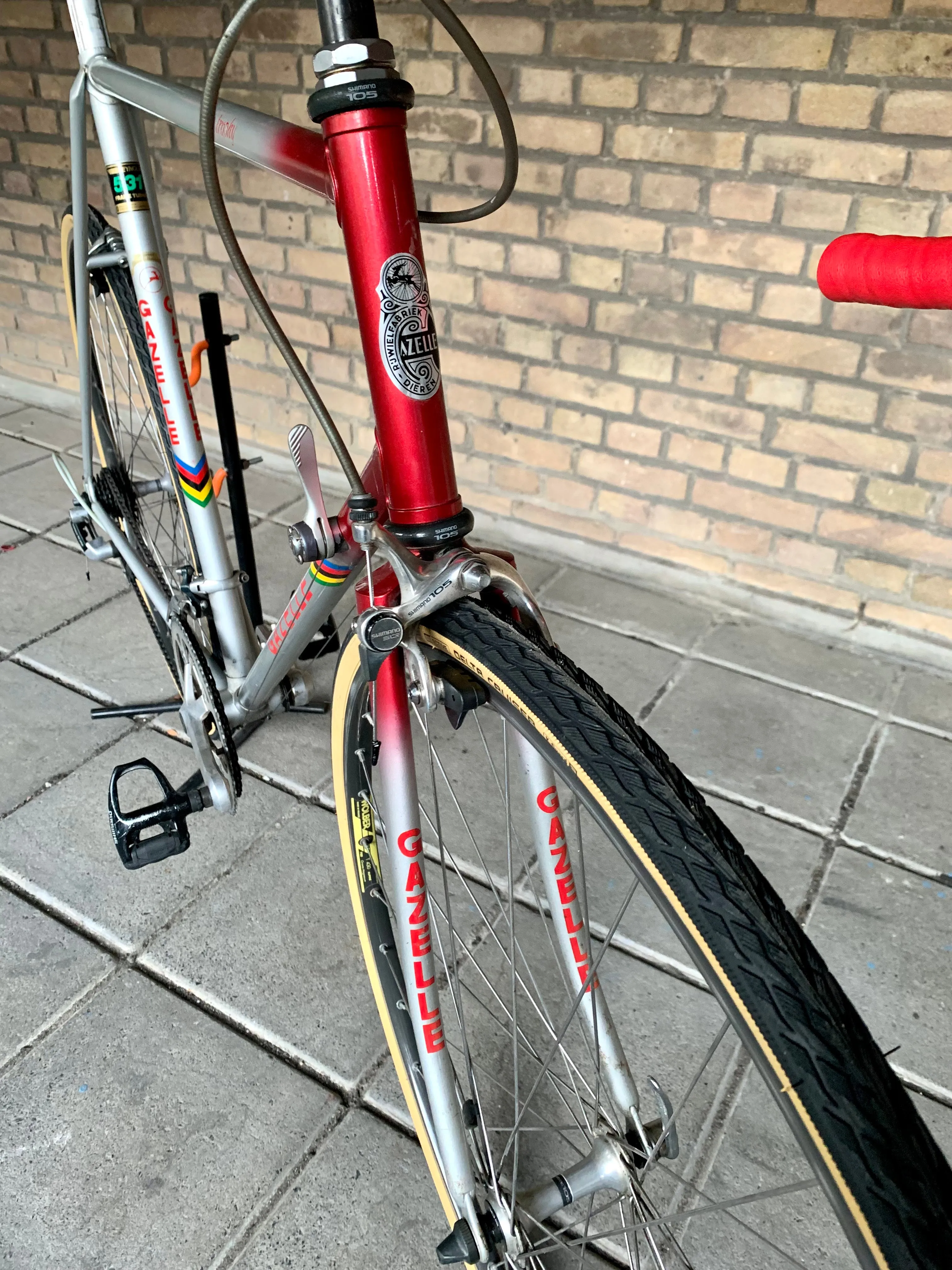 Gazelle Race Trophy 60 cm Shimano 105