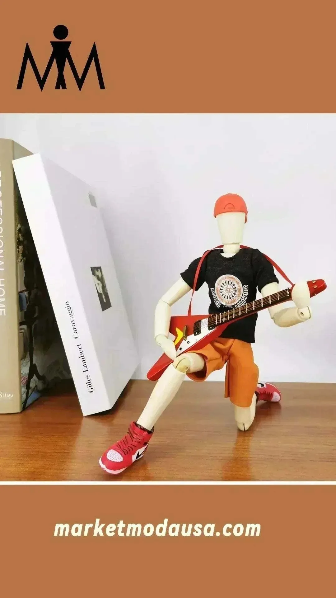 Homemade Ornaments - Articulated Wudi Playing Guitar Wooden Decoration