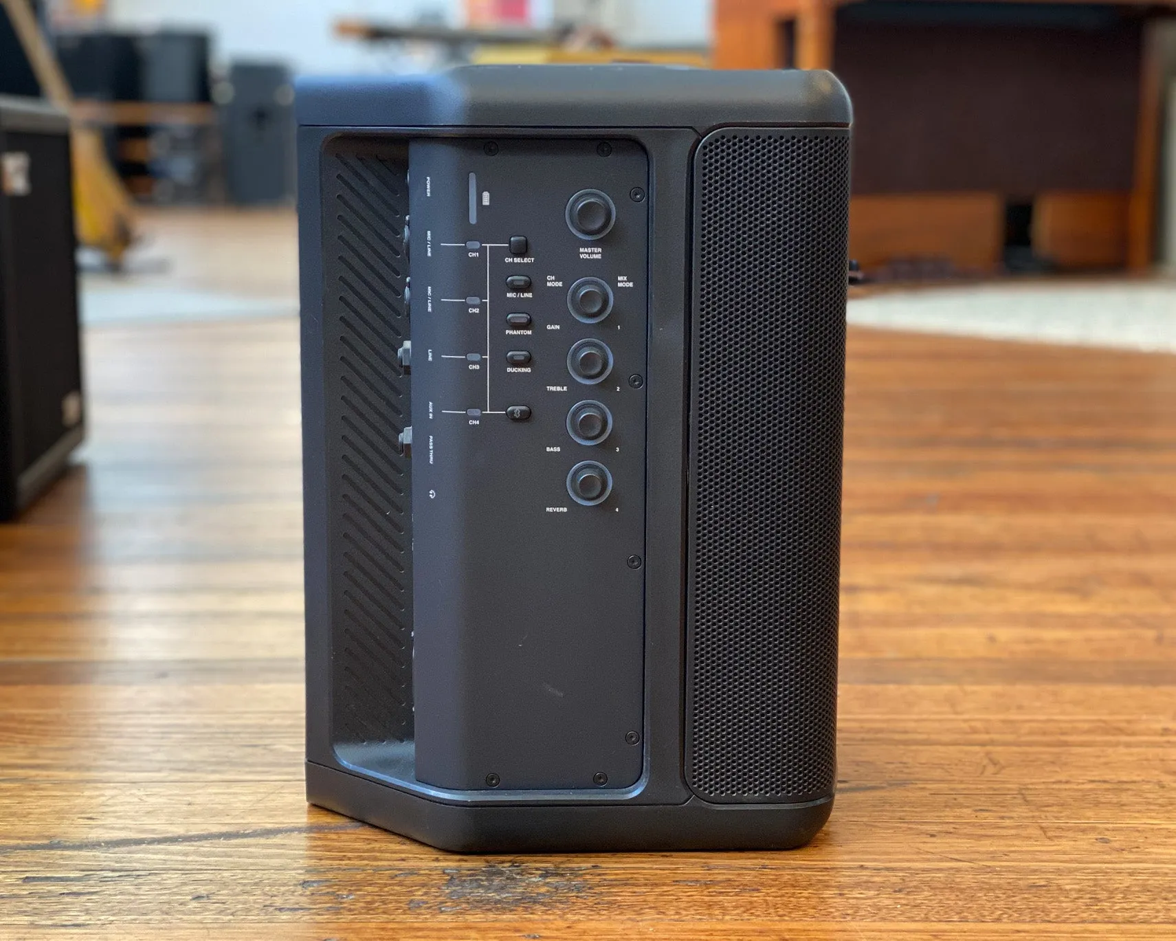 JBL Eon One Compact Rechargeable PA Speaker