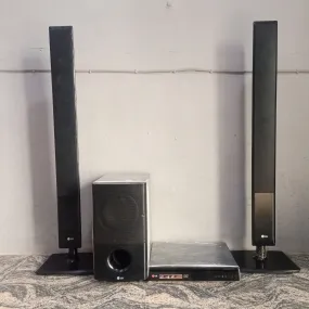 LG 2.1Ch 500W Tower DVD Home Theater System (USB, FM, Aux, Optical, HDMI Out) - Foreign Used