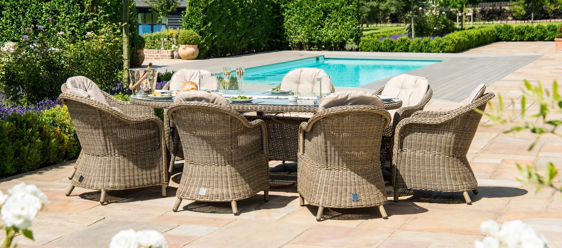 Maze Winchester 8 Seat Oval Fire Pit Dining Set With Heritage Chairs