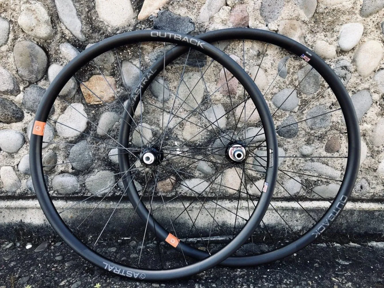 Outback & Outback Carbon Custom Wheelsets