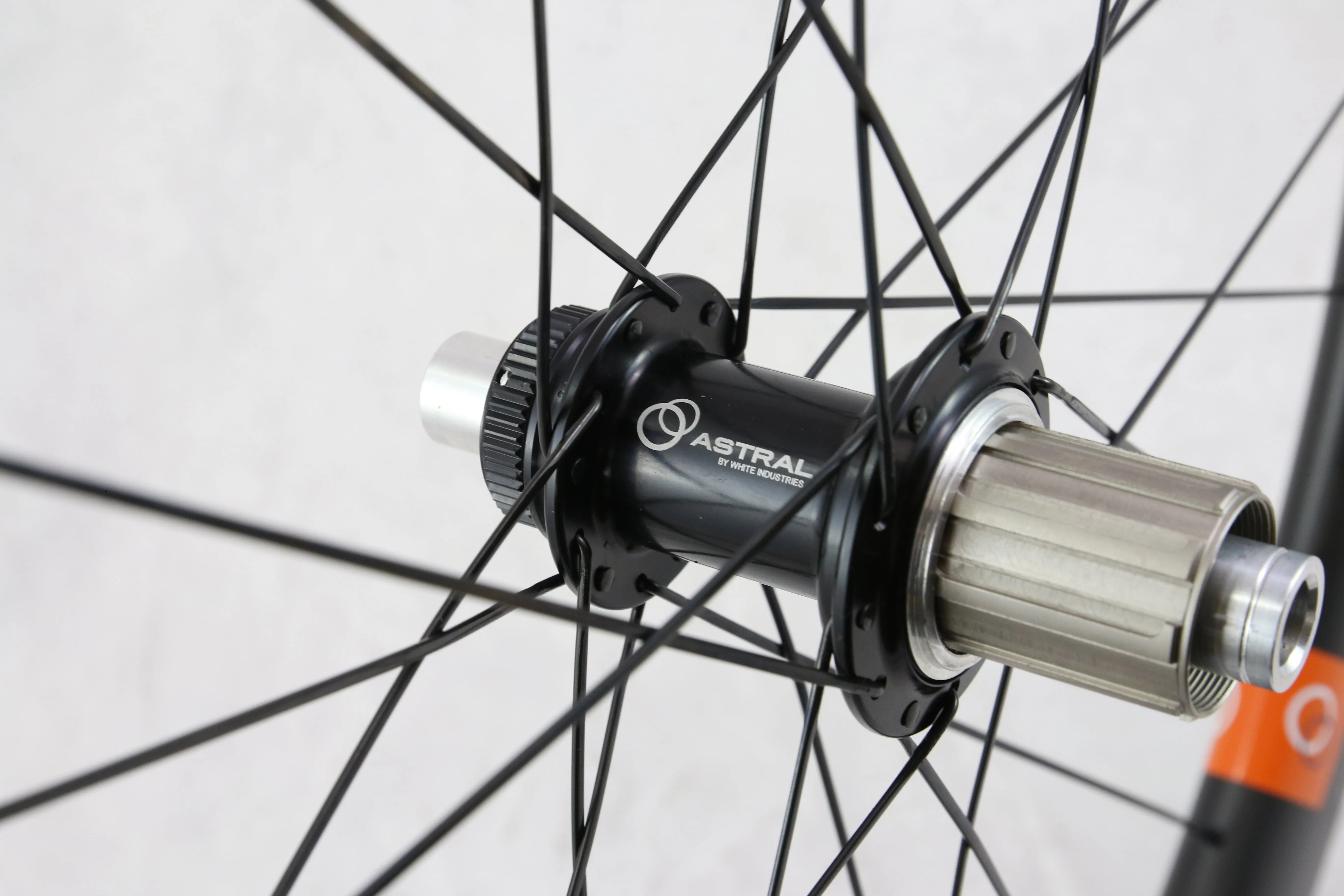 Outback Carbon, 650b, Astral Approach hubs