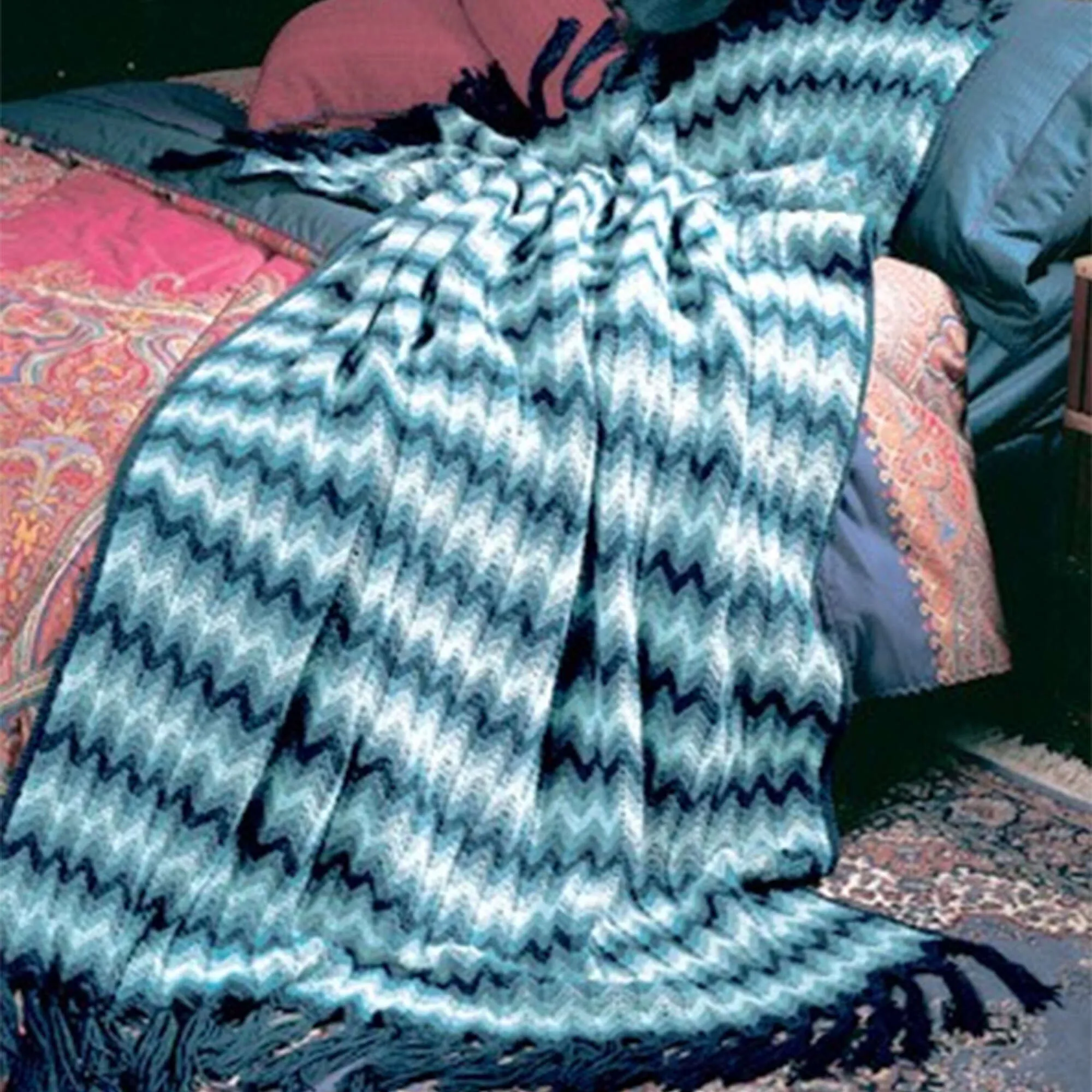 Patons Knit Shaded Chevron