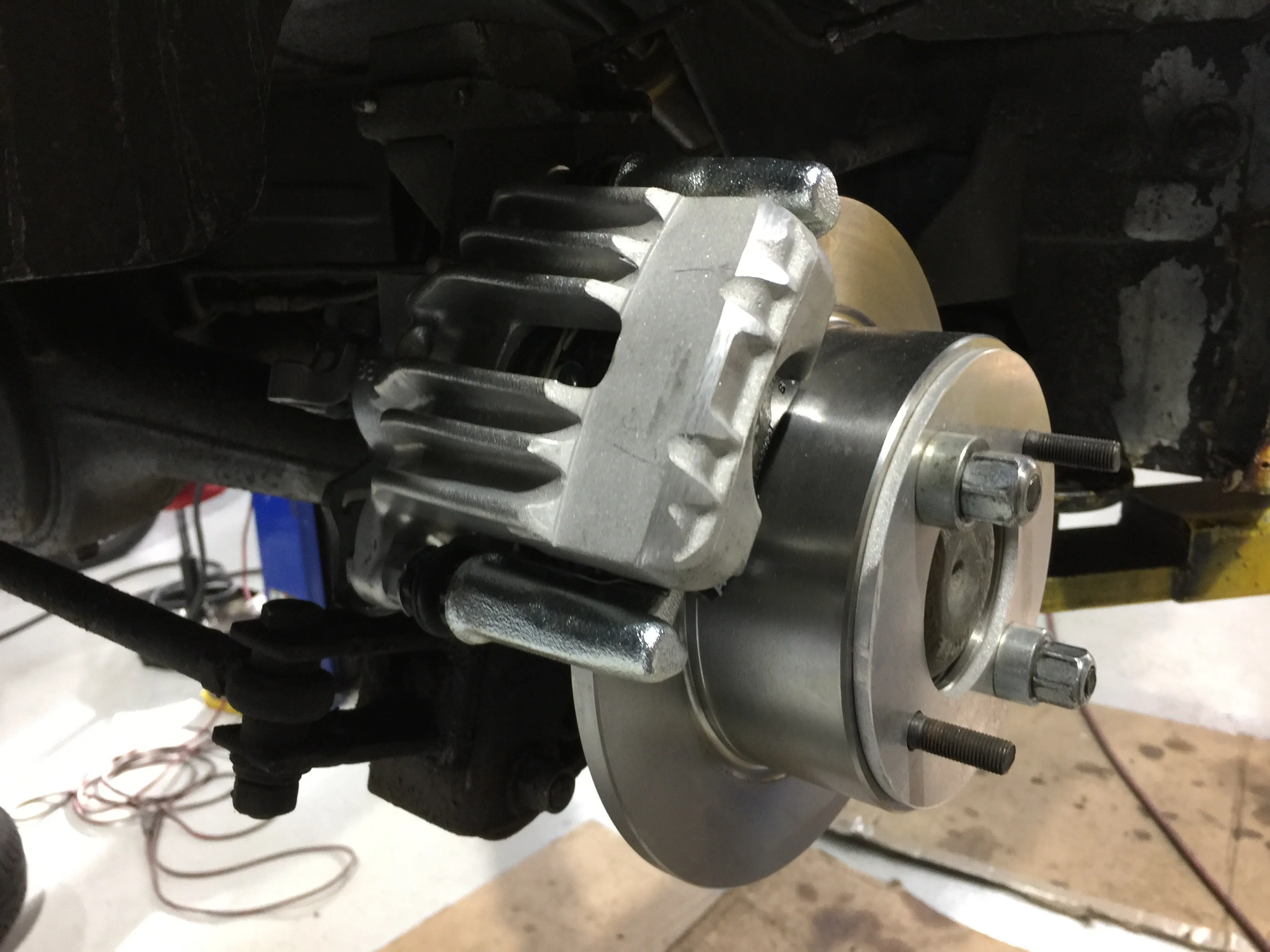Rear Disc Brake Kit for Spridgets (with Quarter Elliptical Springs)