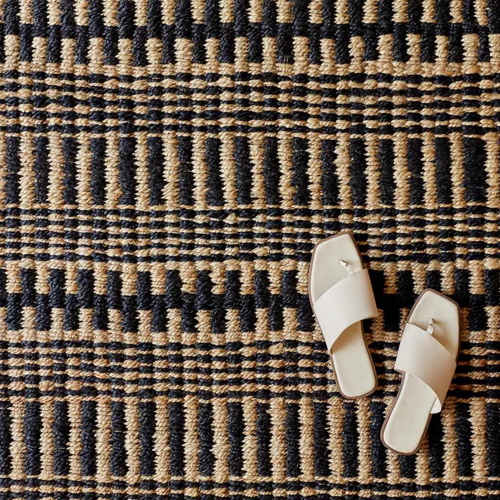 Shayak Handwoven Jute Area Rug