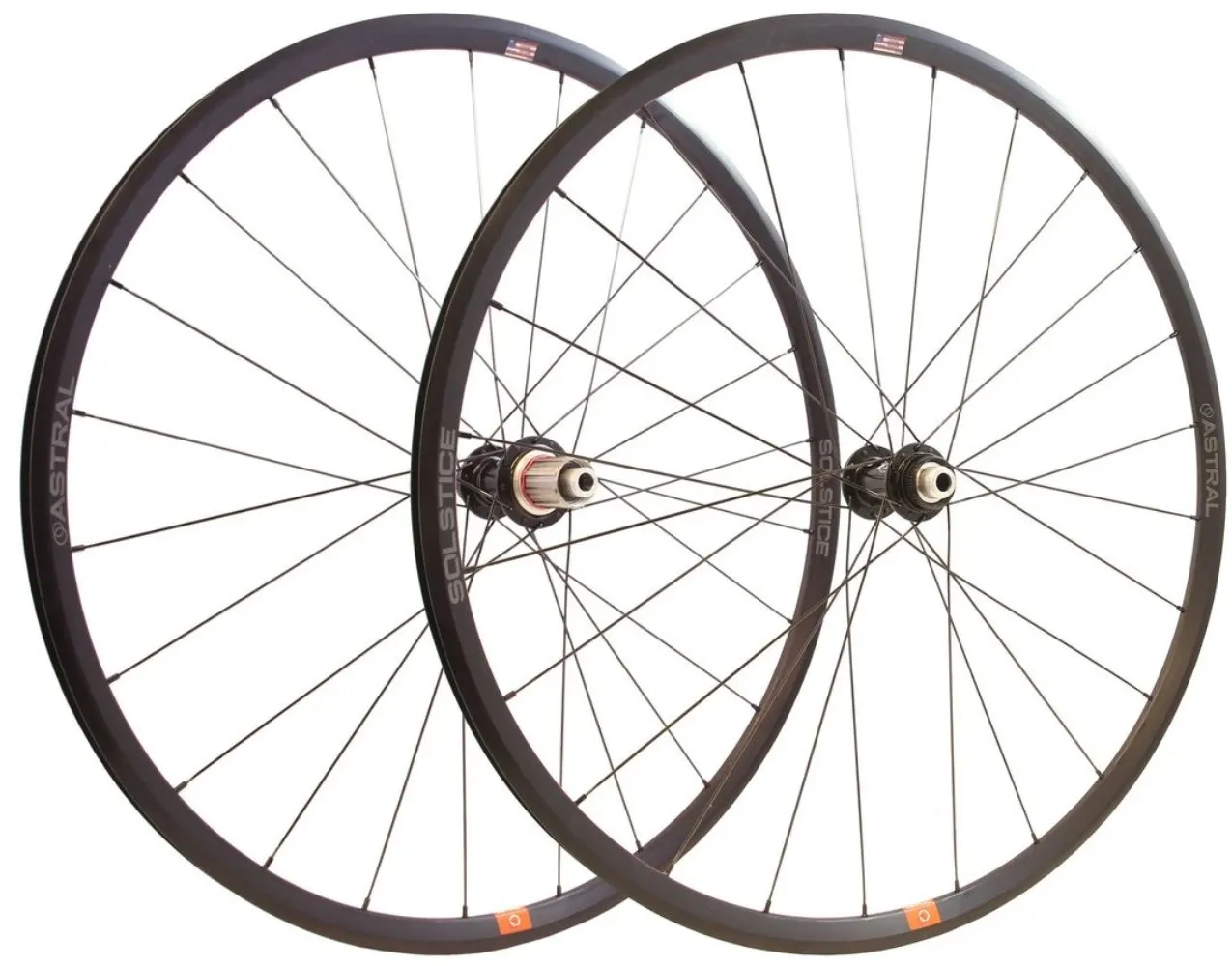 Solstice Disc Wheelset, Astral Approach Hubs