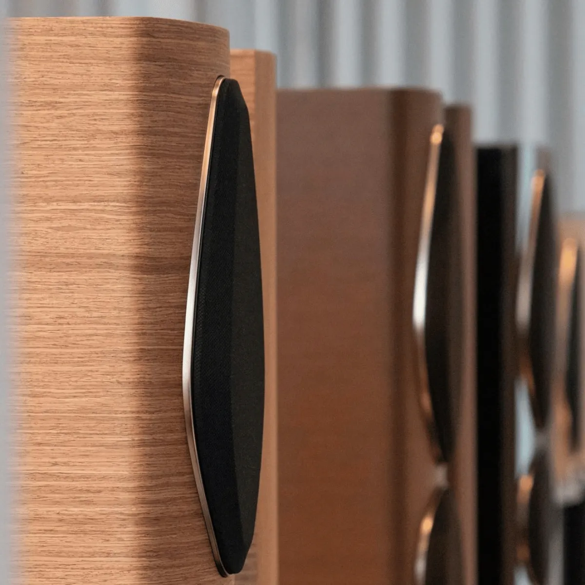 Sonus Faber Sonetto III G2 Floorstanding Speakers Pair