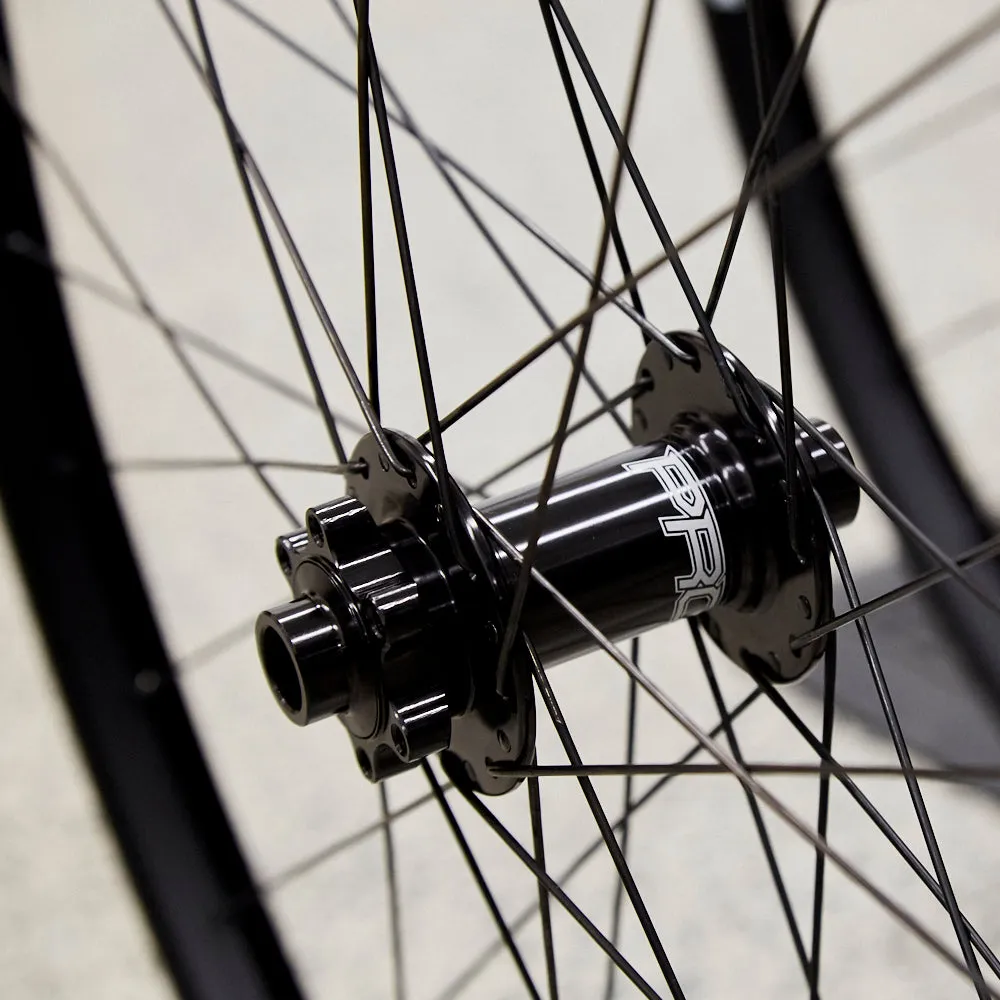 Stan's Notubes Flow EX3 29 Wheelset Hope Pro 5 WBWO