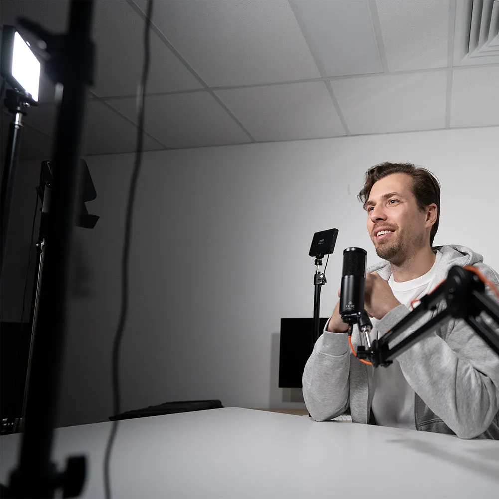 'Starter Podcast Interview Package' Vlogging Youtube Live Streaming Lighting Kit - Bundle